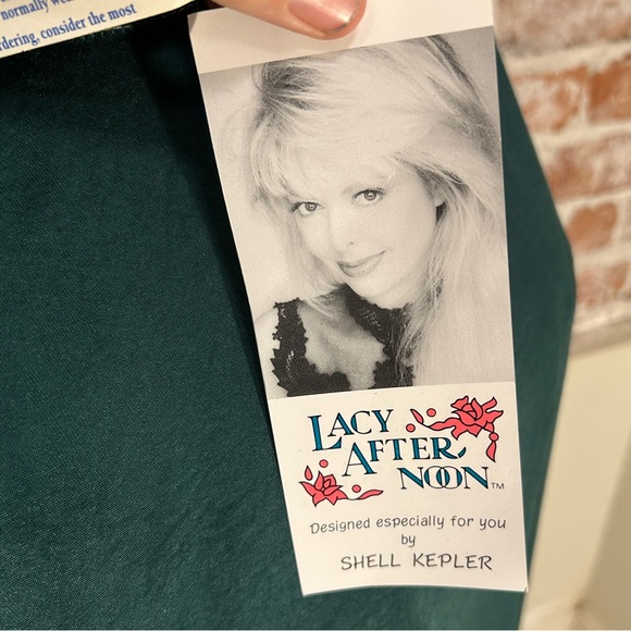 A Lacy Afternoon VTG  green crushed velvet open front lounger long house coat 2X - Picture 15 of 16